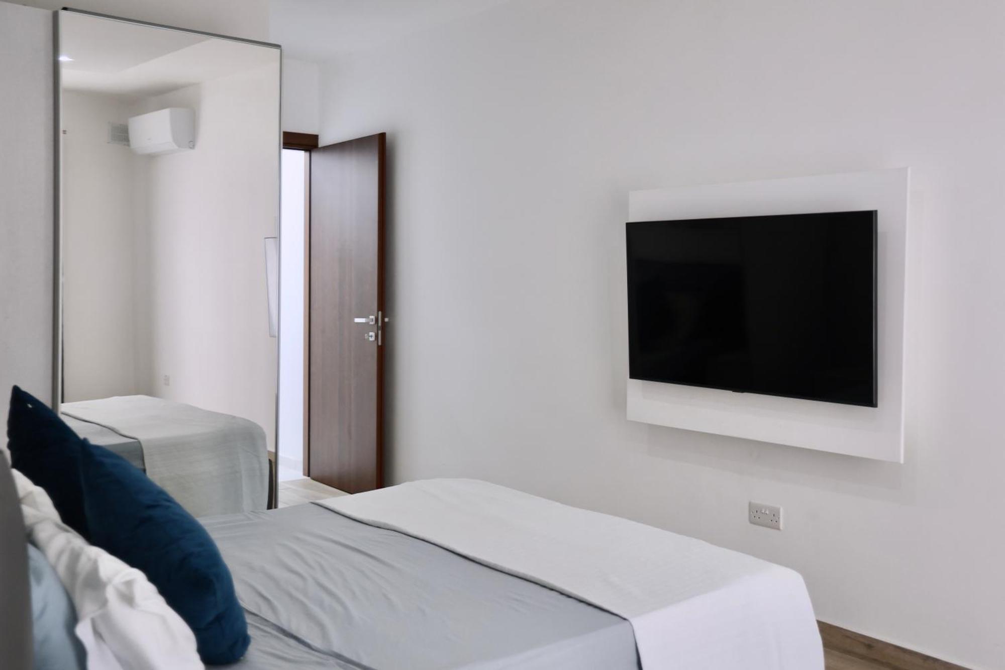 Apartment Spinola