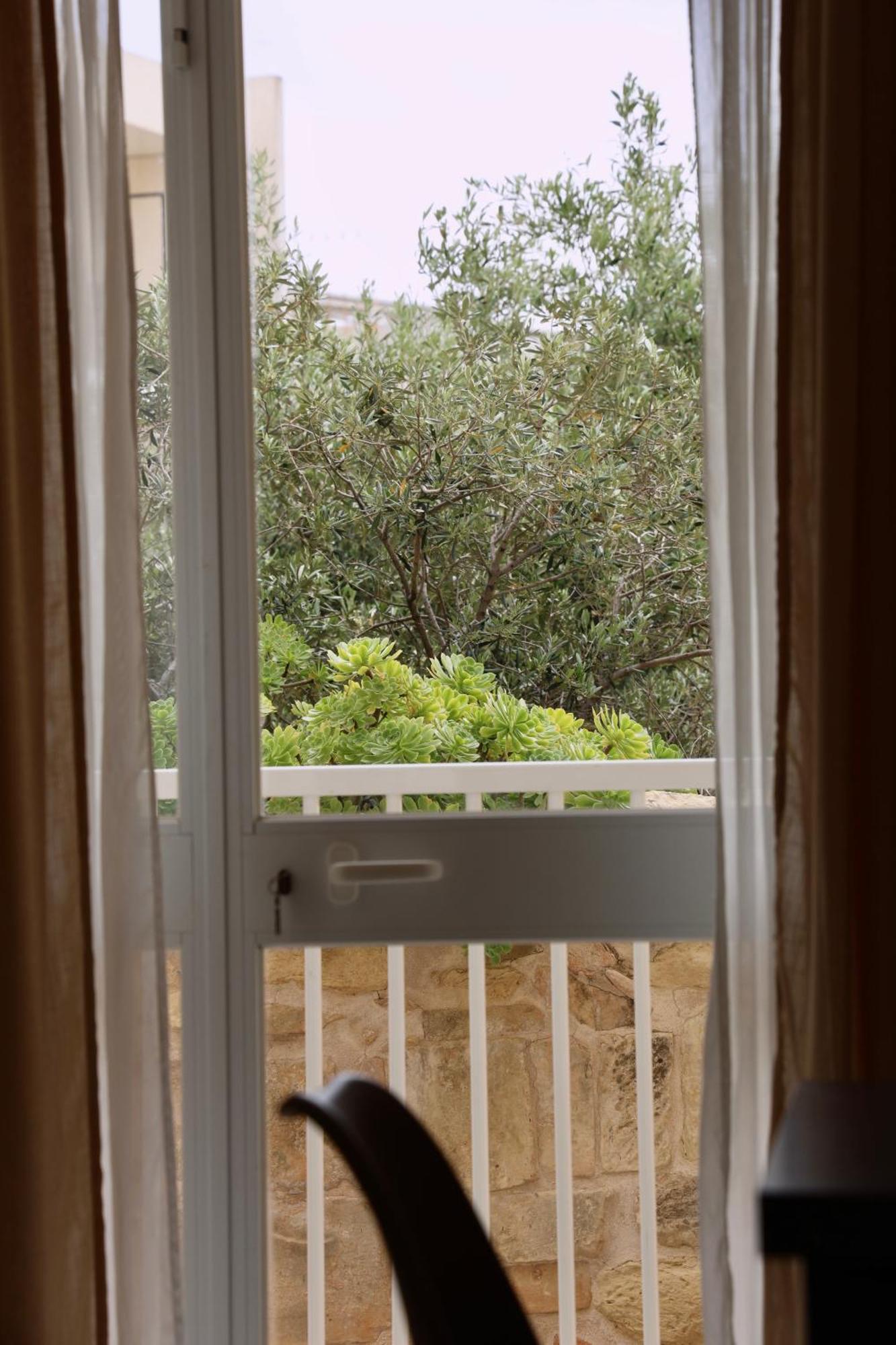 Spinola Apartment
